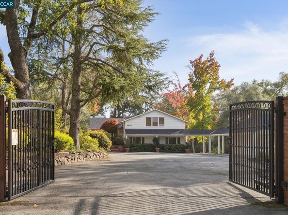 4040 Los Arabis Drive, Lafayette CA 94549