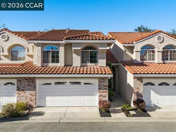 384 Bellflower Ct