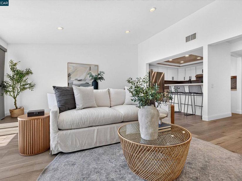 28 Janin Pl, Pleasant Hill CA 94523