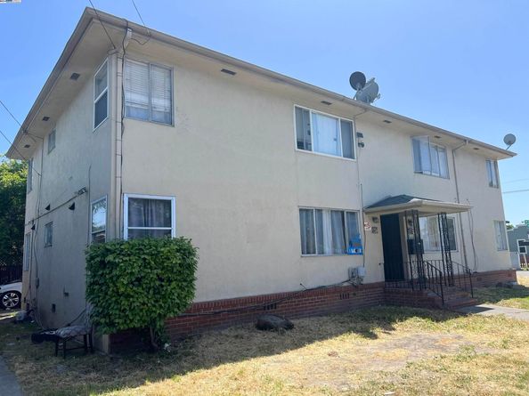 10926 Bancroft Ave, Oakland CA 94603