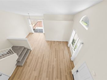 12525 Pinehurst