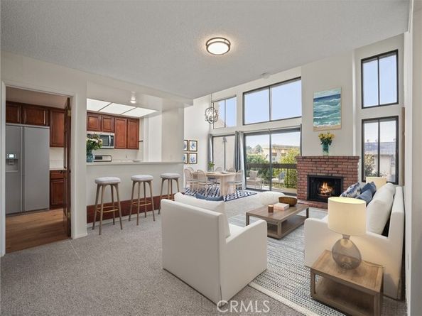 8180 Manitoba Street 302, Playa Del Rey (los Angeles) CA 90293