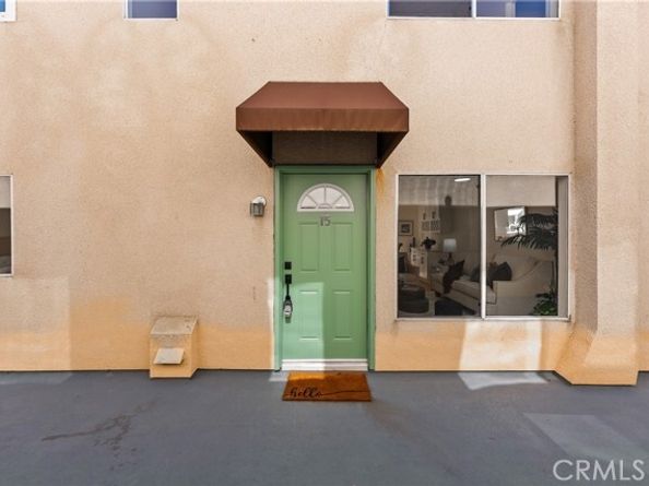 8800 Burnet Avenue 15, North Hills (los Angeles) CA 91343