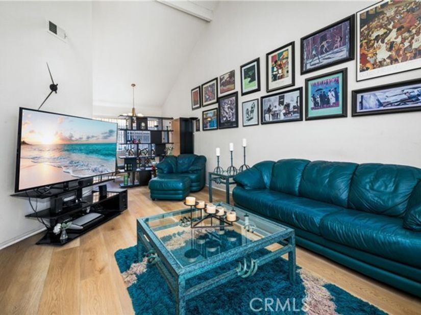 515 E Hazel 6, Inglewood CA 90302