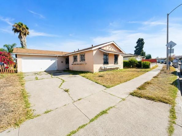 182 Coolwater Drive, San Diego CA 92114