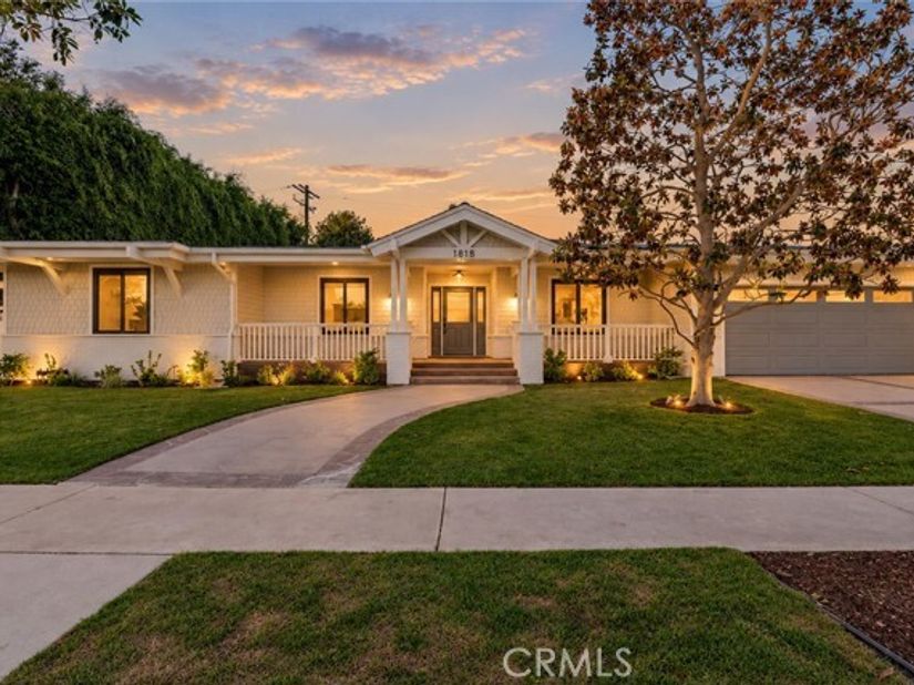 1818 Samar, Costa Mesa CA 92626