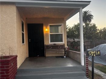 950 E 113th