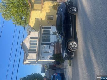 459 Lawton Avenue