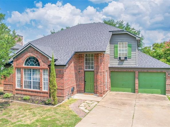 1520  Warwick Drive , Mansfield Texas 76063