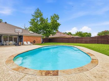 1629  Parkside Trail 
