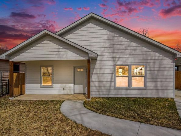 1317 E Tucker Street , Fort Worth Texas 76104