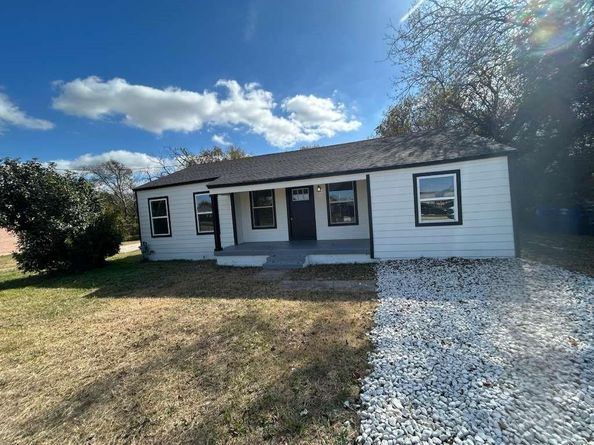 2934  Morgan Drive , Dallas Texas 75241