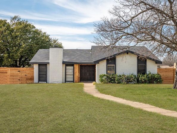 3001  Galaxie Road , Garland Texas 75044