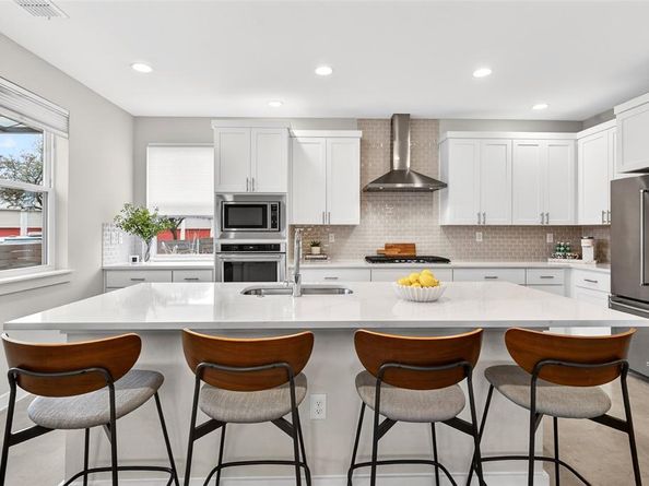 5368  Winton Street , Dallas Texas 75206