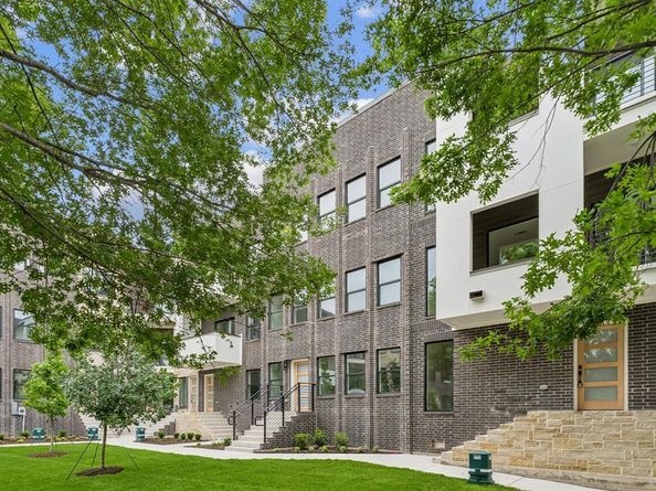 2731  Azalea Park Circle , Fort Worth Texas 76107
