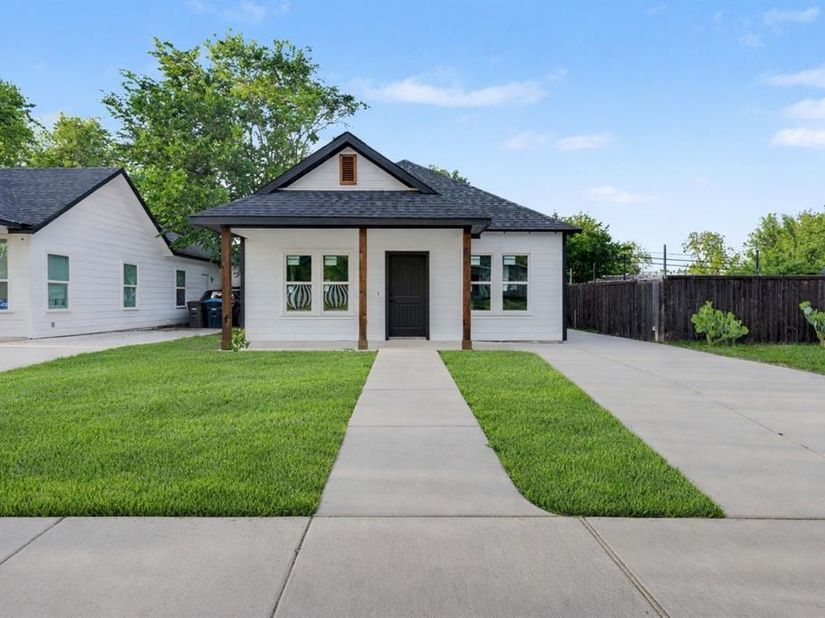 1211 E Cannon Street , Fort Worth Texas 76104