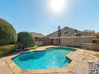 2405  Powderhorn Drive 