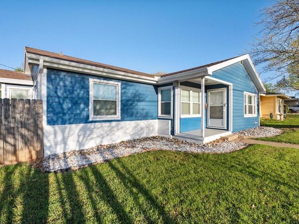 3290  Olive Place , Fort Worth Texas 76116