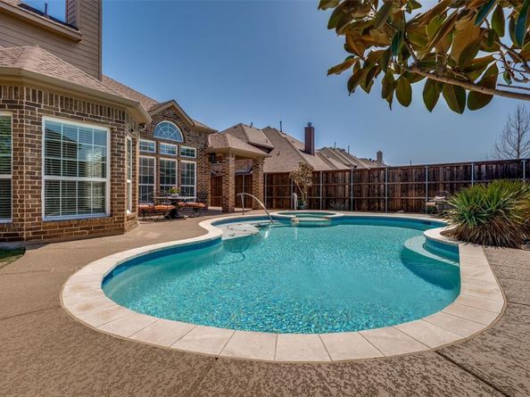 10391  Castello Court , Frisco Texas 75035