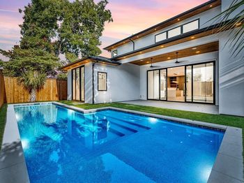 6231  McCommas Boulevard 