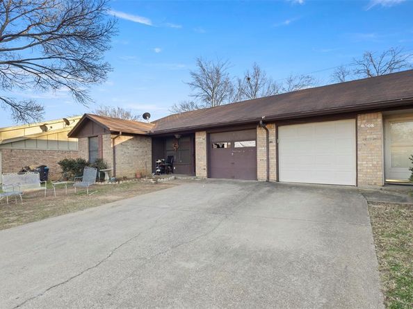 6510  Oak Forest Court , Fort Worth Texas 76112