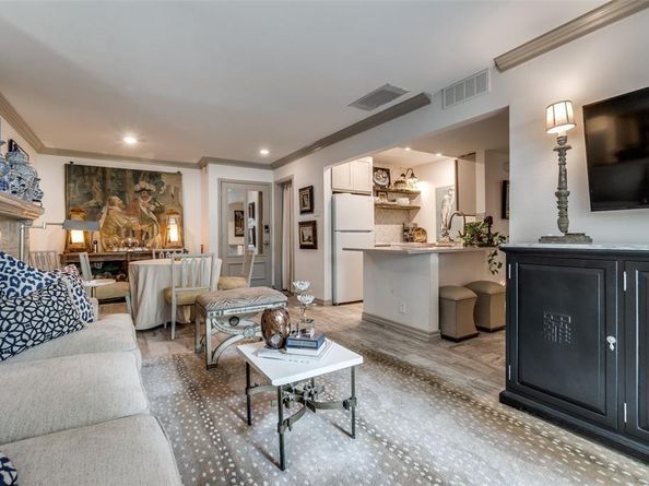 4851  Cedar Springs Road  182, Dallas Texas 75219