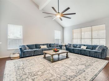 1941  Random Oaks Drive 