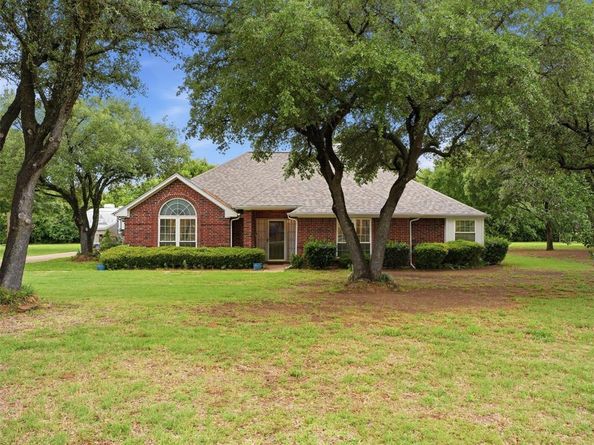 6065  Autumn Hills Drive , Fort Worth Texas 76140