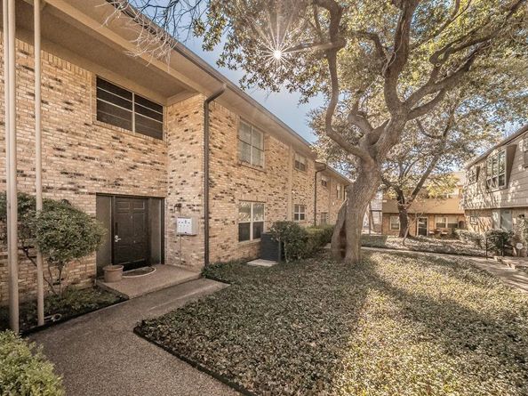 7937  Royal Lane  223, Dallas Texas 75230