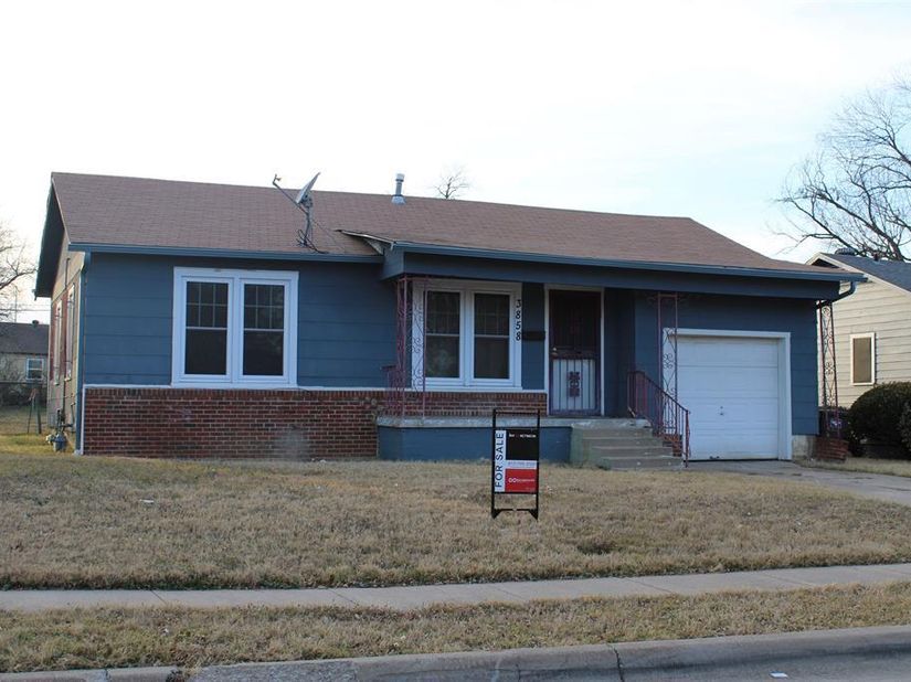 3858  Donalee Street , Fort Worth Texas 76119