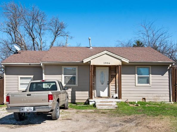 1906 S Peachtree Road , Balch Springs Texas 75180