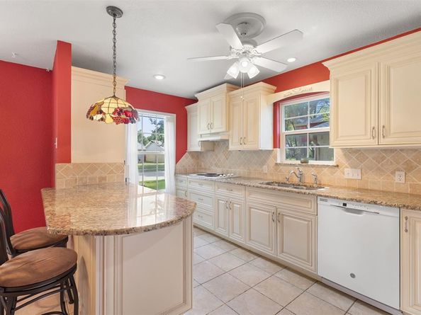 2825  Pinewood Drive , Garland Texas 75044