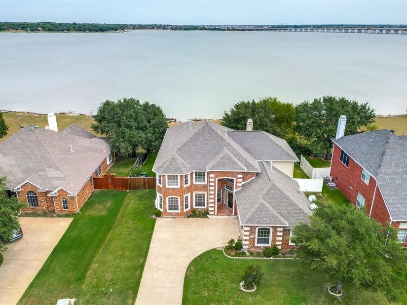 4115  Abingdon Drive , Garland Texas 75043