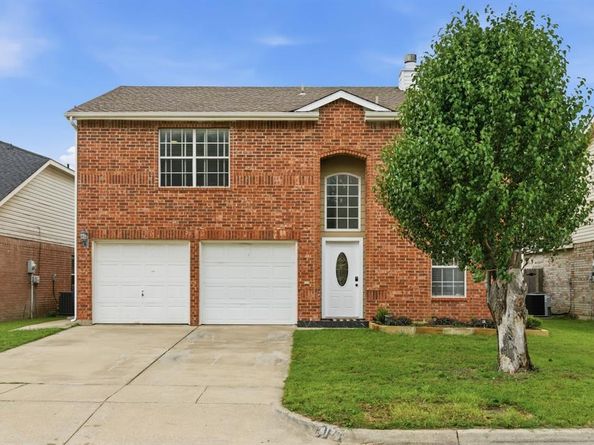 8173  Heritage Place Drive , Fort Worth Texas 76137