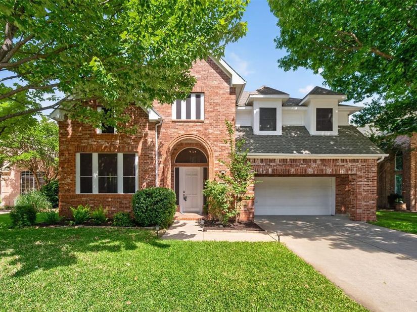 1507  Hunters Creek Drive , McKinney Texas 75072
