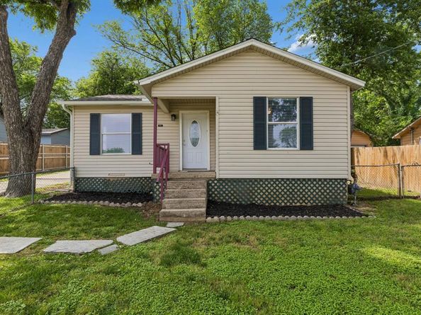 1514  Baxley Street , Carrollton Texas 75006