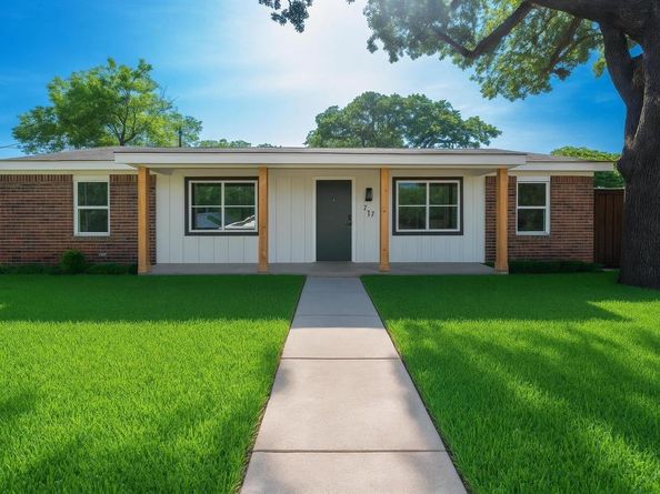 717  Magnolia Street , Kennedale Texas 76060