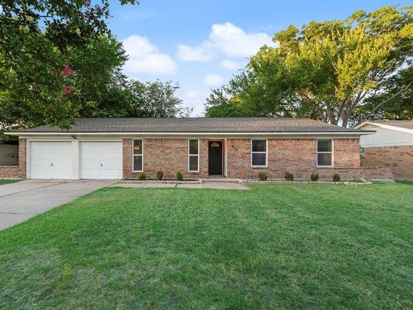 913  Childers Avenue , Benbrook Texas 76126