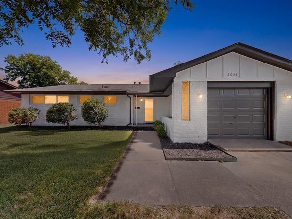 2021  Proctor Drive , Grand Prairie Texas 75051