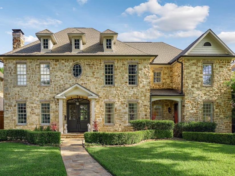 7820  Bryn Mawr Drive , Dallas Texas 75225
