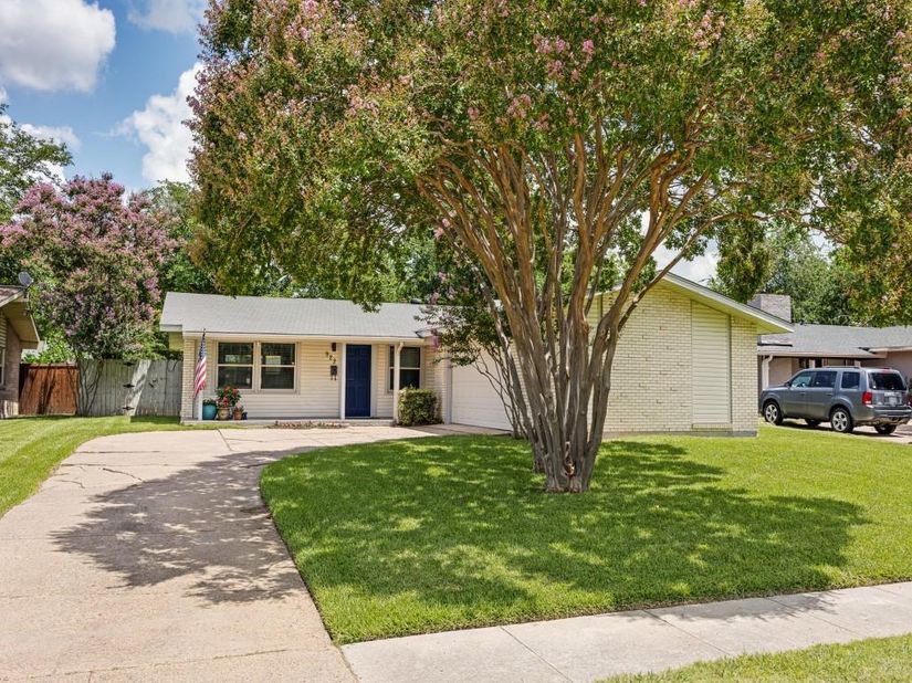 922  Forreston Drive , Richardson Texas 75080