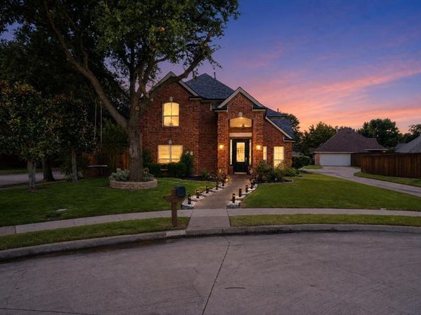 10201  Perkins Drive , Irving Texas 75063
