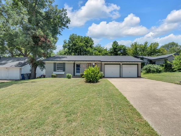 6315  Harmony Lane , Dallas Texas 75241