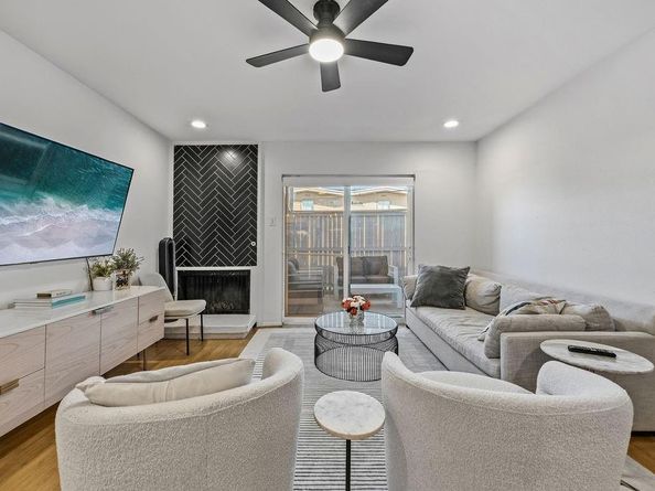 4323  Brown Street  237, Dallas Texas 75219