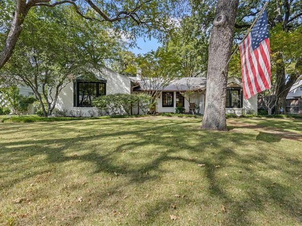 3708  Cresthaven Terrace , Fort Worth Texas 76107