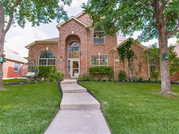 1723  Clarke Springs Drive 