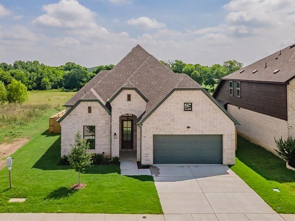 160  Rockin River Drive , Fort Worth Texas 76120
