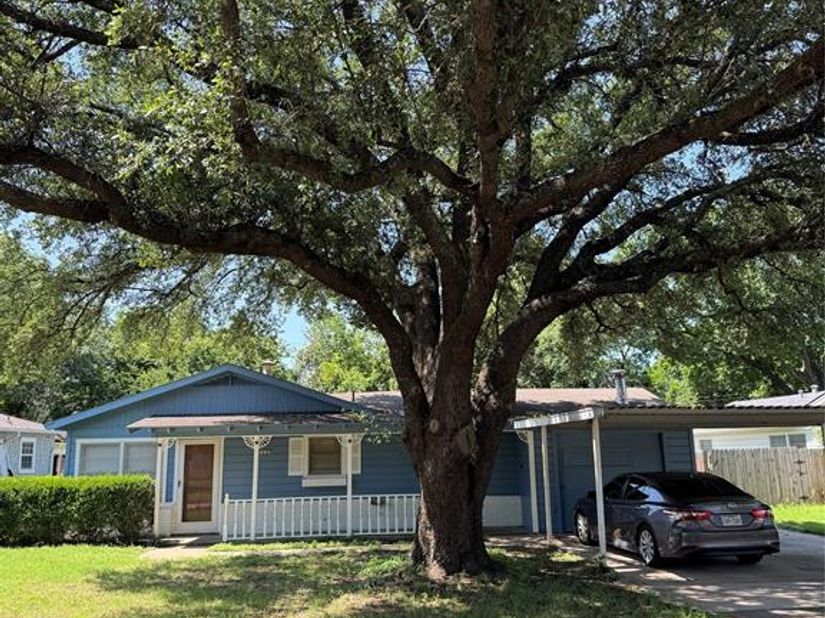 5128  Ira Street , Haltom City Texas 76117