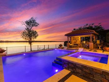 10047  Lakeside Drive 