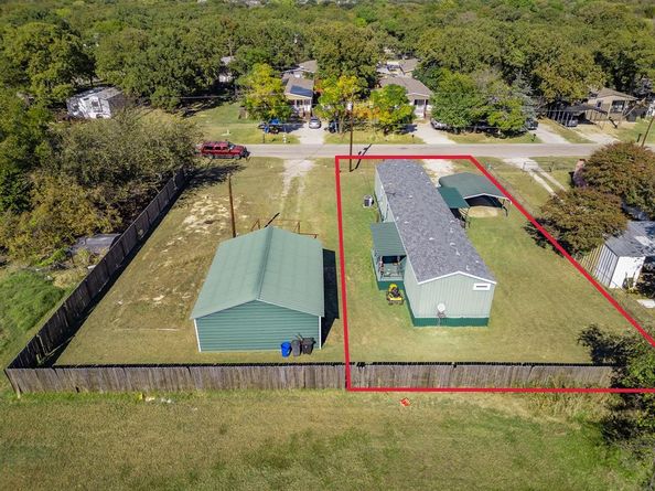 1534  Gale Drive , Pelican Bay Texas 76020